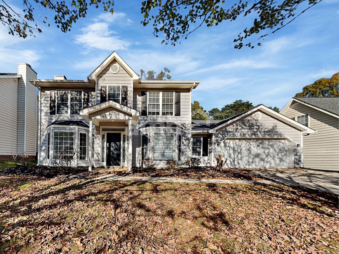 Primary Photo - 5918 Highland Grove Dr