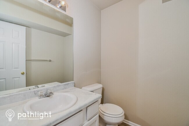 Building Photo - 1285 Lords Hill Dr, Fountain, CO, 80817