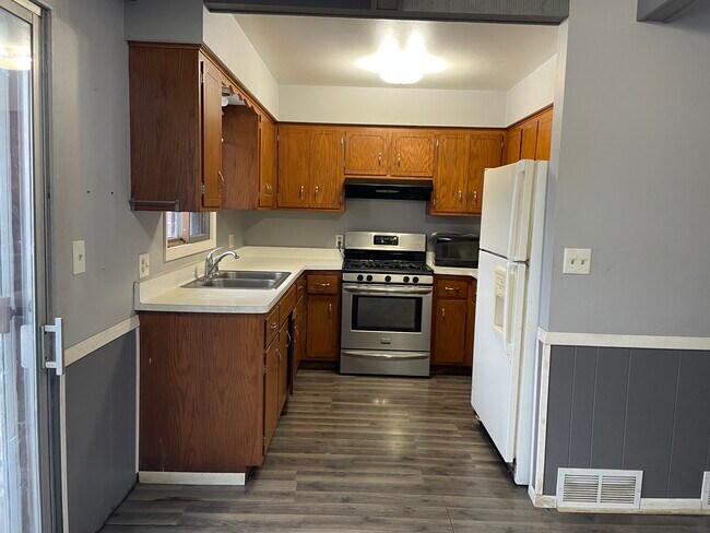 Foto del edificio - 2204 Bowen St