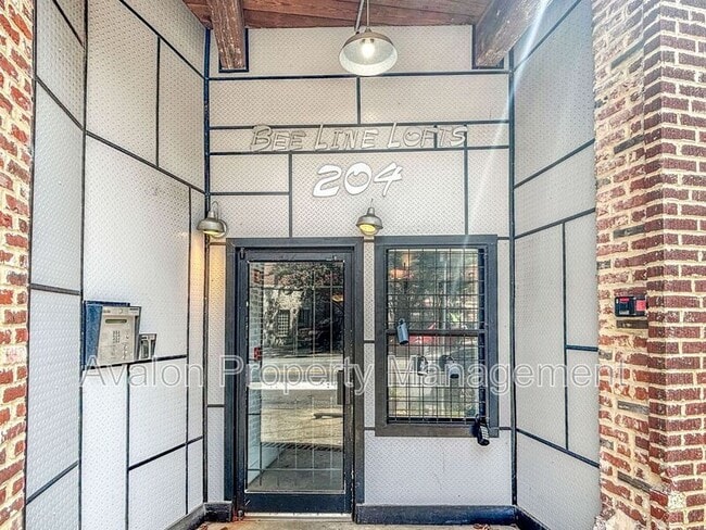 Foto del edificio - 204 Walker St SW