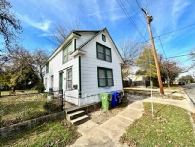 Building Photo - 2301 Colcord Ave
