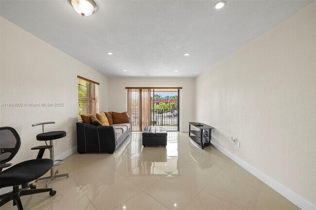 Foto del edificio - 10401 SW 108th Ave