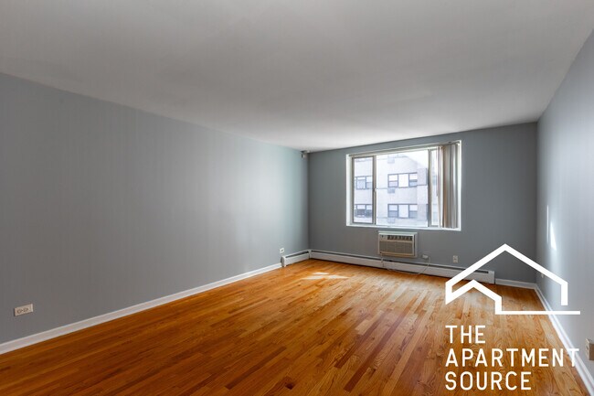 Foto del edificio - 5820 N Sheridan Rd