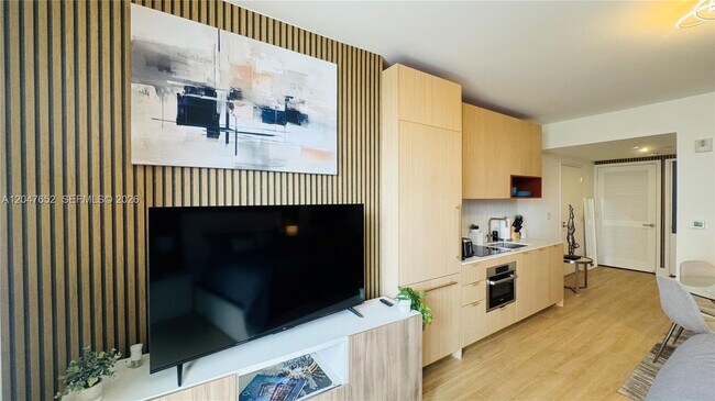 Foto del edificio - 90 NE 32nd St