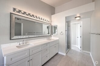 Building Photo - 10024 Sail Landing Ct