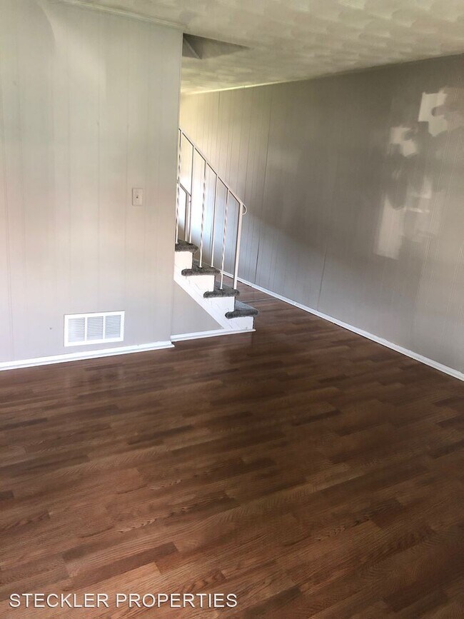 Building Photo - 2 br, 1 bath House - 1929 Armco Way