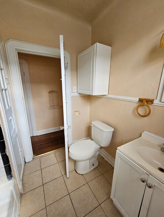 1941 Painters St, New Orleans, LA 70117 House Rental in New Orleans