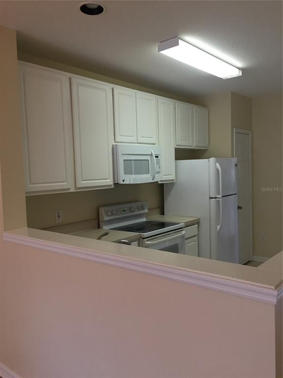 Building Photo - 1174 Vineland Pl