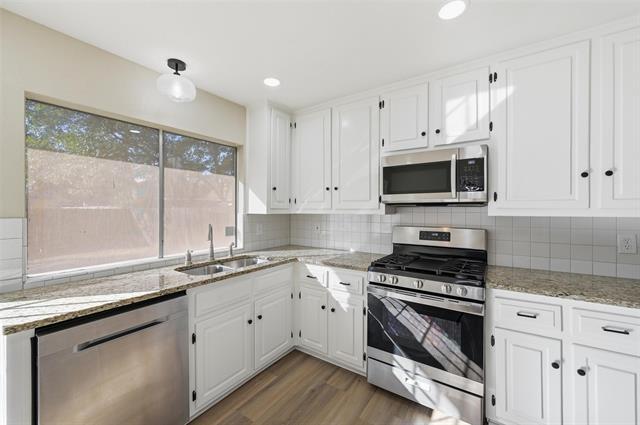 Building Photo - 626 Madison Ct