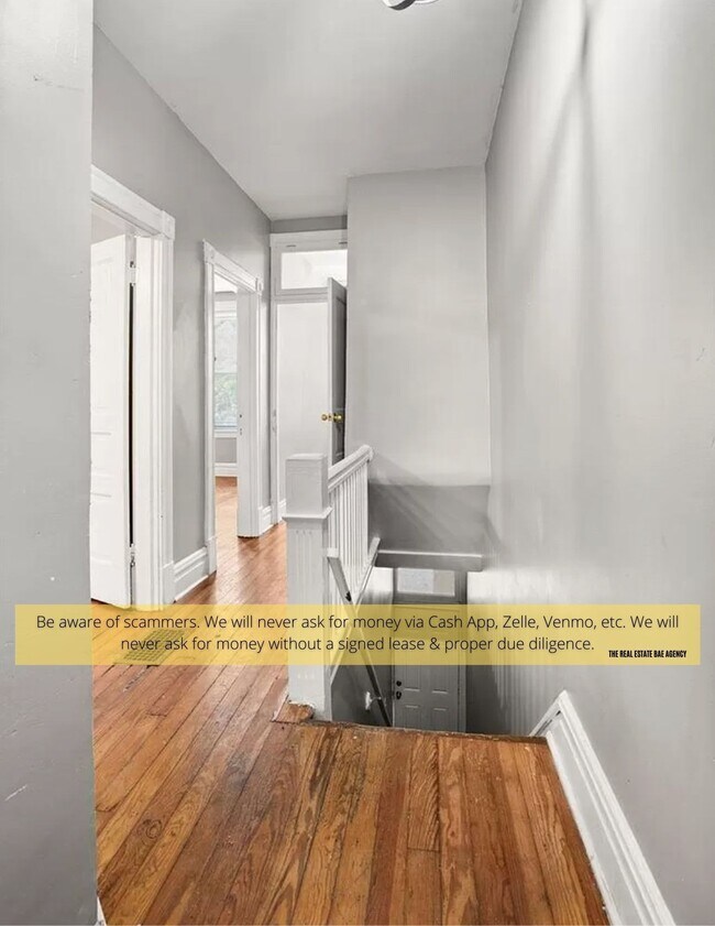 Building Photo - 3323 Itaska St