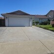 Foto principal - Spacious Open Floor Plan Close to Schools ...