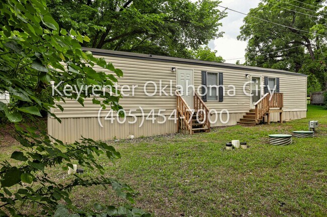 Foto del edificio - Spacious 2BD/1BTH Home In OakRidge Village In Spencer