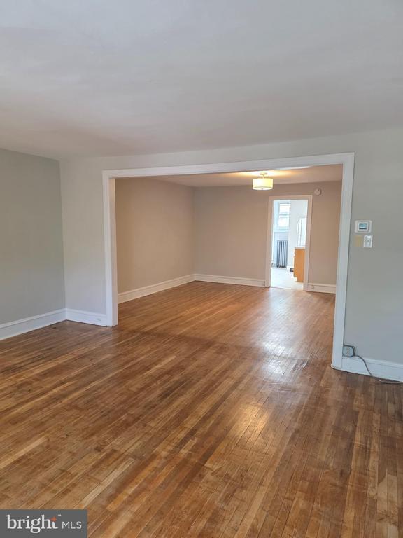 Building Photo - 107 N Narberth Ave