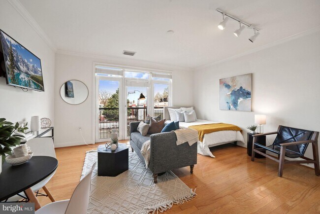 Photo - 1391 Pennsylvania Ave. SE Apartment