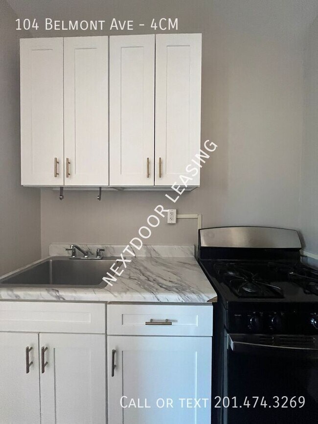 Building Photo - 104 Belmont Ave