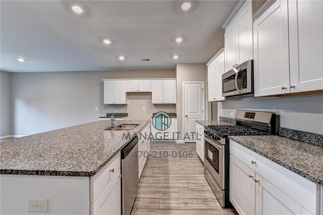 Foto del edificio - Beautiful 3 Bedroom Townhome in Buford Sch...