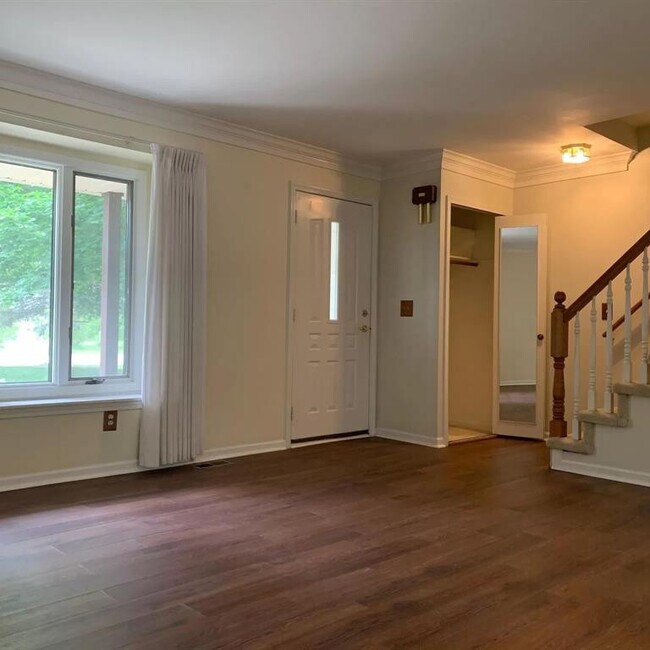 Foto del edificio - 23735 Middlebelt Rd