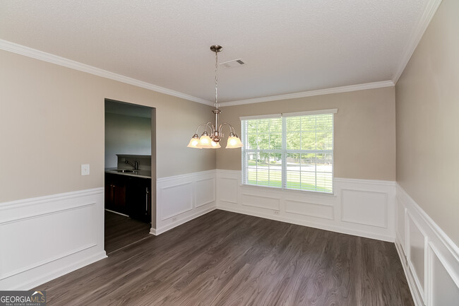Building Photo - 4325 Holliday Rd