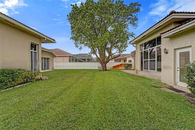 Foto del edificio - 6334 SW 192nd Ave