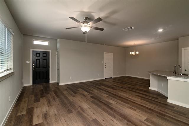 Building Photo - 744 Wheatfield Dr