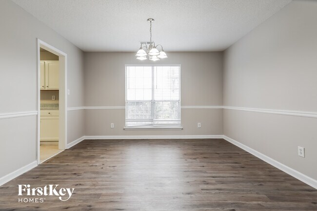 Building Photo - 3217 Ivy Lake Ct
