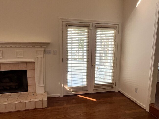 Foto del edificio - 972 Bridgegate Dr NE