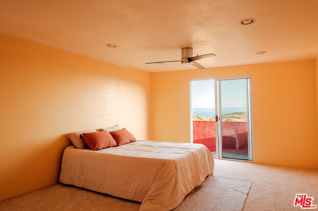 Foto del edificio - 3029 Sequit Dr
