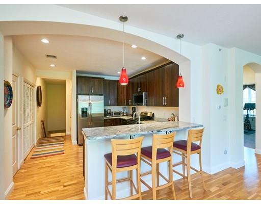 Foto del edificio - 46 Seven Springs Ln
