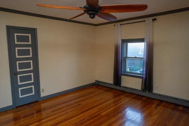 Foto del edificio - 2302-2302 Blaisdell Ave