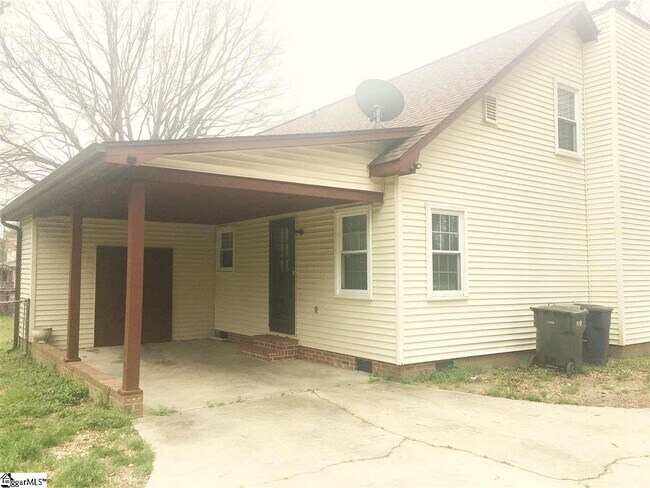 Building Photo - 509 Neely Ferry Rd