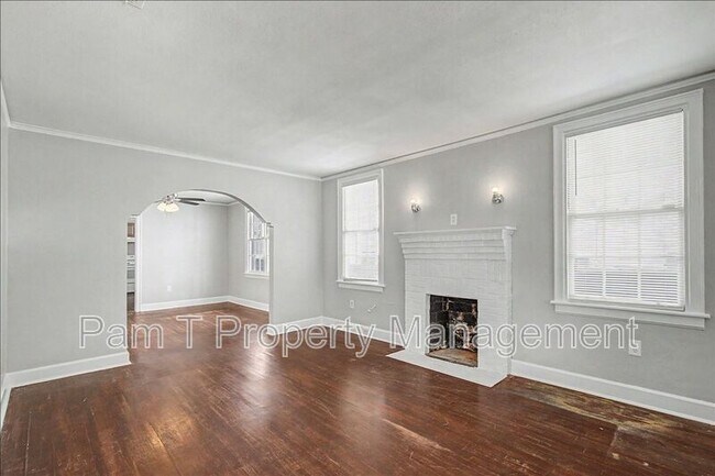Foto del edificio - 633 W 35th St