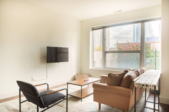 Foto del edificio - 1040 N Cass St