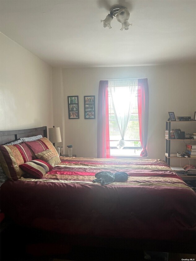 68 Jerusalem Ave, Hicksville, NY 11801 House for Rent in Hicksville