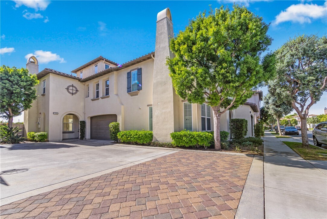 Foto principal - 7292 Ainsley Dr