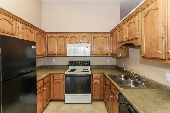 Building Photo - 1128 Fredrick Dr