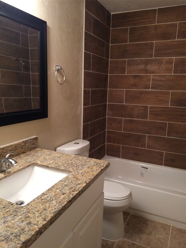 Foto del edificio - 10919 Loch Bend Ct