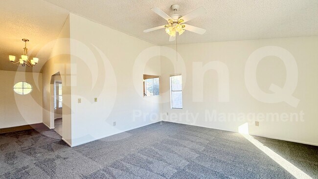 Building Photo - 6437 W Monte Cristo Ave