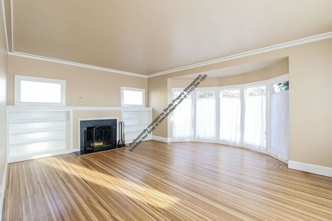 Foto del edificio - 2615 Maxwell Ave