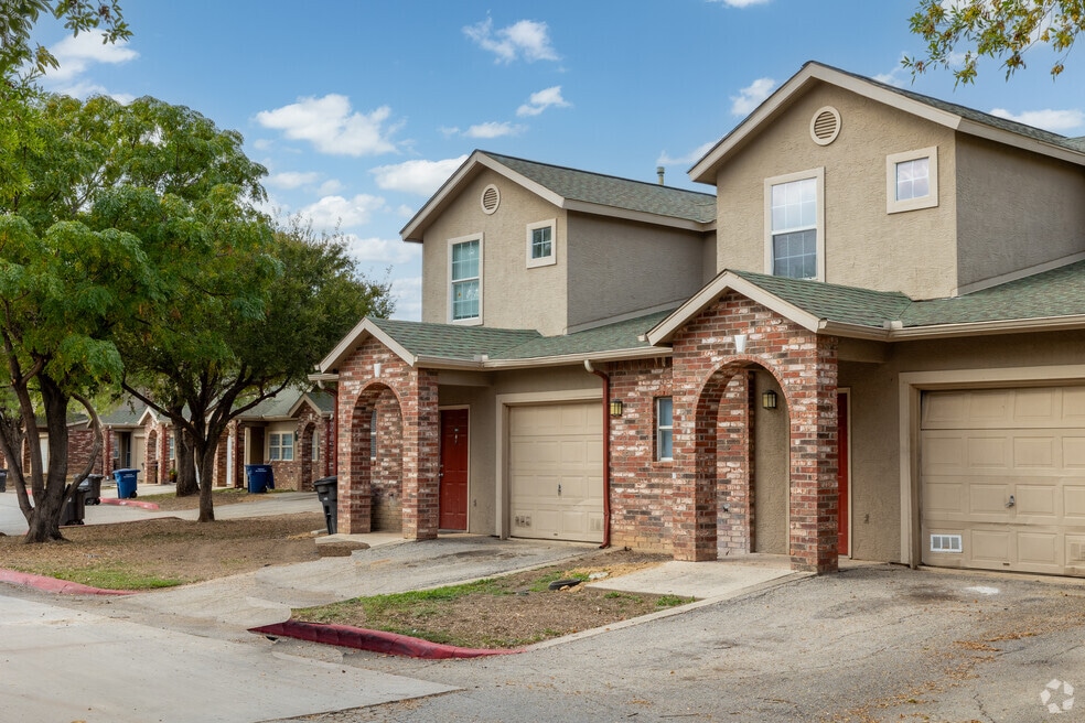 249 Marigold Pl, San Antonio, TX 78253 - Townhome Rentals in San ...