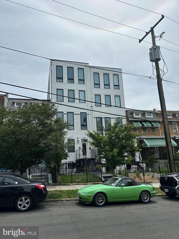 Building Photo - 5507 7th St NW