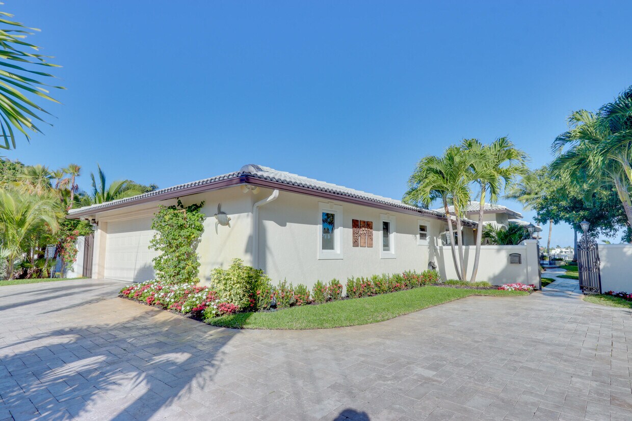 Foto principal - 1802 R St