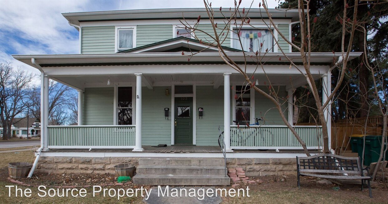 Primary Photo - 103 N Sherwood St