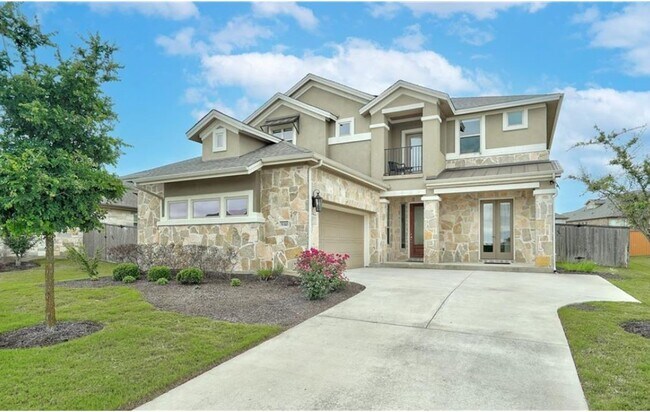 Building Photo - 5310 Scenic Lake Dr