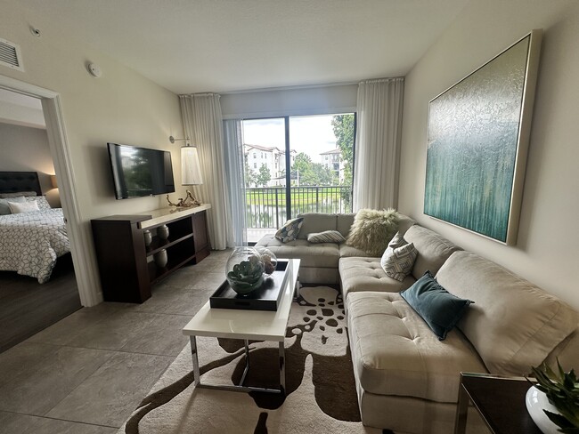 Foto del edificio - 4831 NW 112th Ct