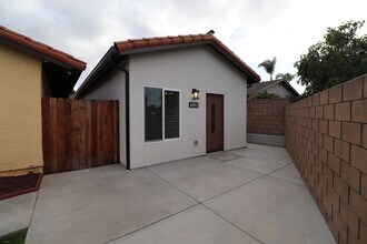 Building Photo - 4599 Coachman Way