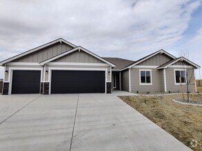 Building Photo - 7514 Courtney Dr