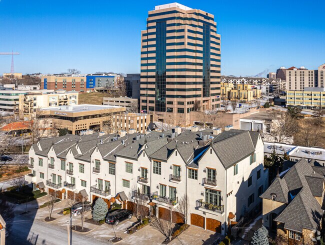 Aerial Photo - 4601-4617 Jarboe St
