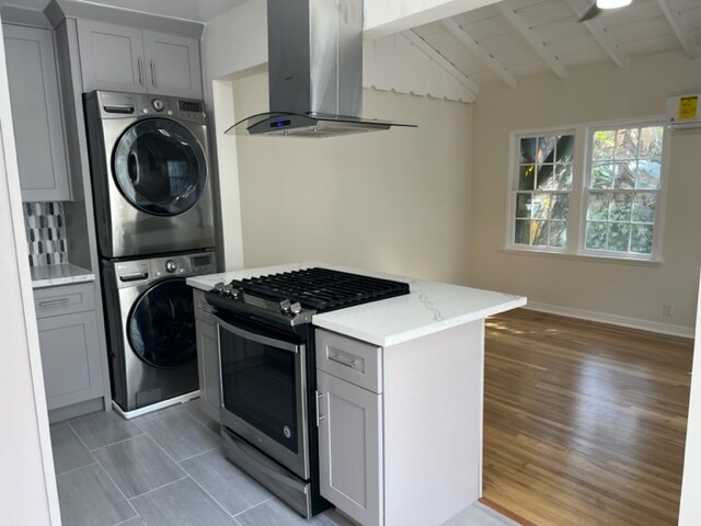 Foto principal - 1310 N Sycamore Ave