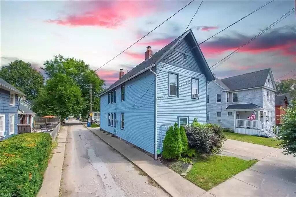 Front view - 2197 W 32nd St