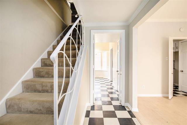 Foto del edificio - 7915 Habersham Ln